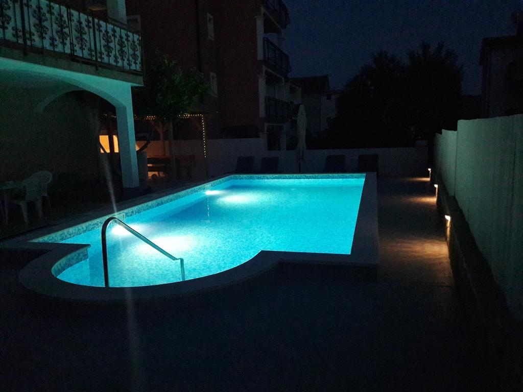 Villa Ferias Трогир Экстерьер фото