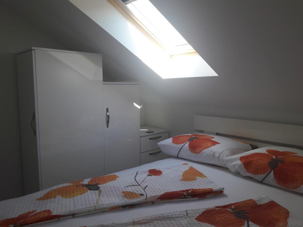 Villa Ferias Трогир Экстерьер фото