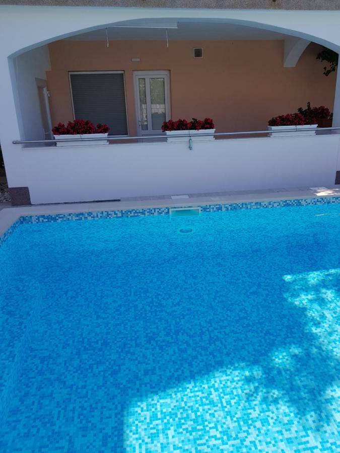 Villa Ferias Трогир Экстерьер фото